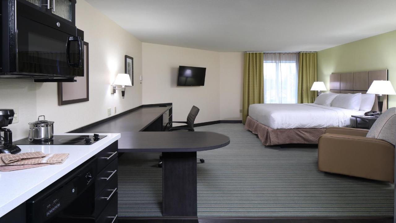 Candlewood Suites - Newark South - University Area By Ihg Экстерьер фото